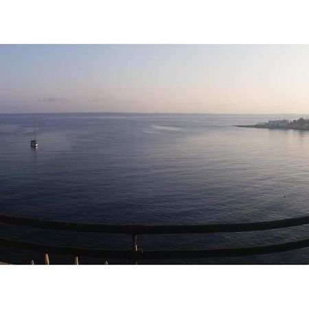 St Julians' Sea Front, Spectacular View, Apartment Saint Julian's Dış mekan fotoğraf