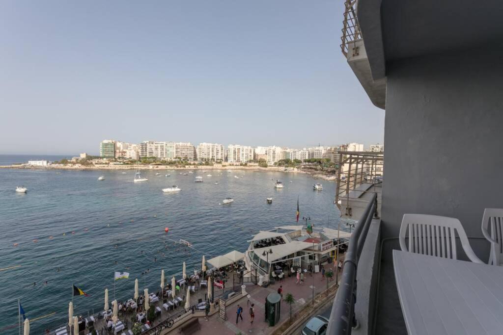 St Julians' Sea Front, Spectacular View, Apartment Saint Julian's Dış mekan fotoğraf