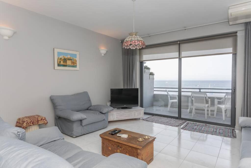 St Julians' Sea Front, Spectacular View, Apartment Saint Julian's Dış mekan fotoğraf